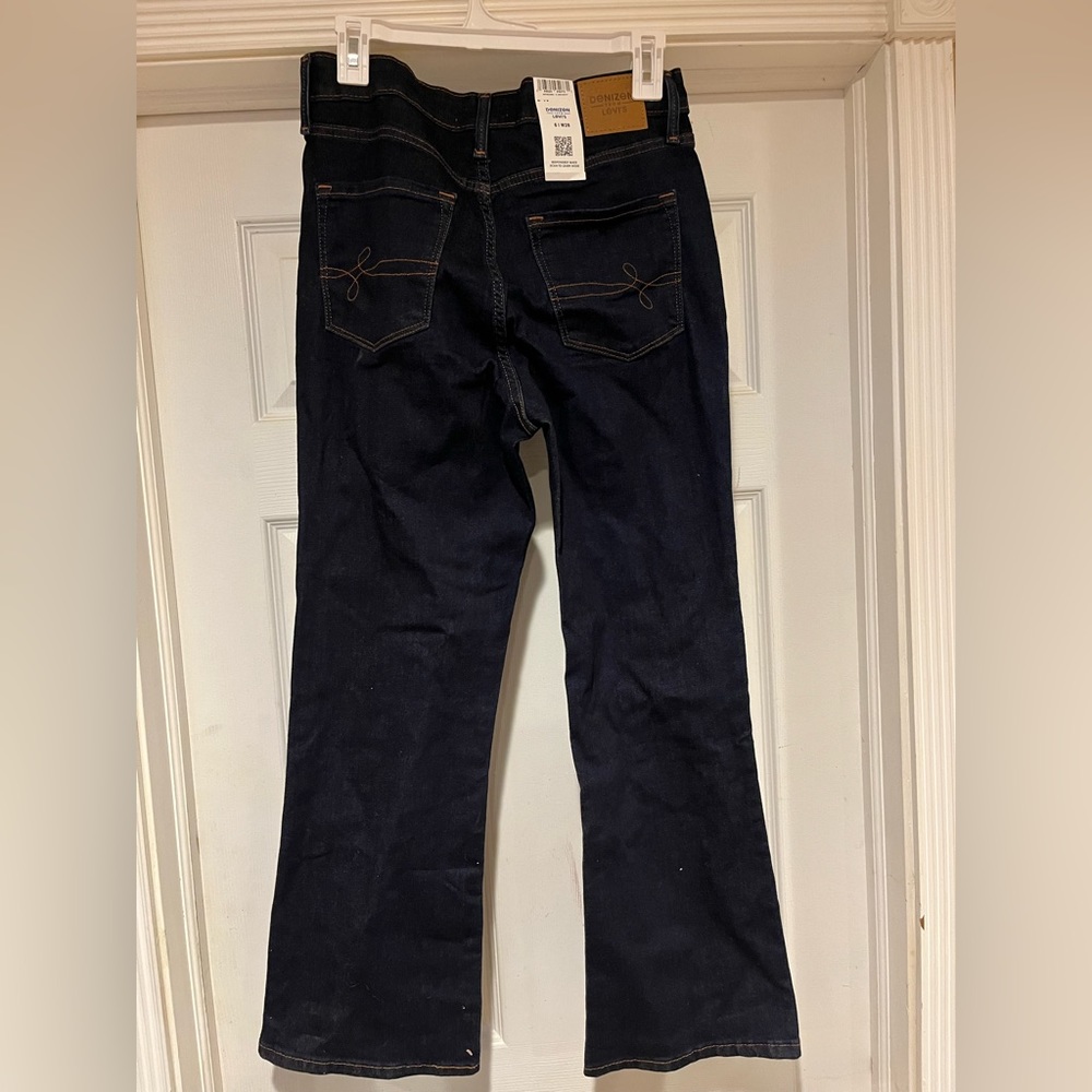 NWT Dark Denim Denizen Jeans 6 ultra high rise crop flare